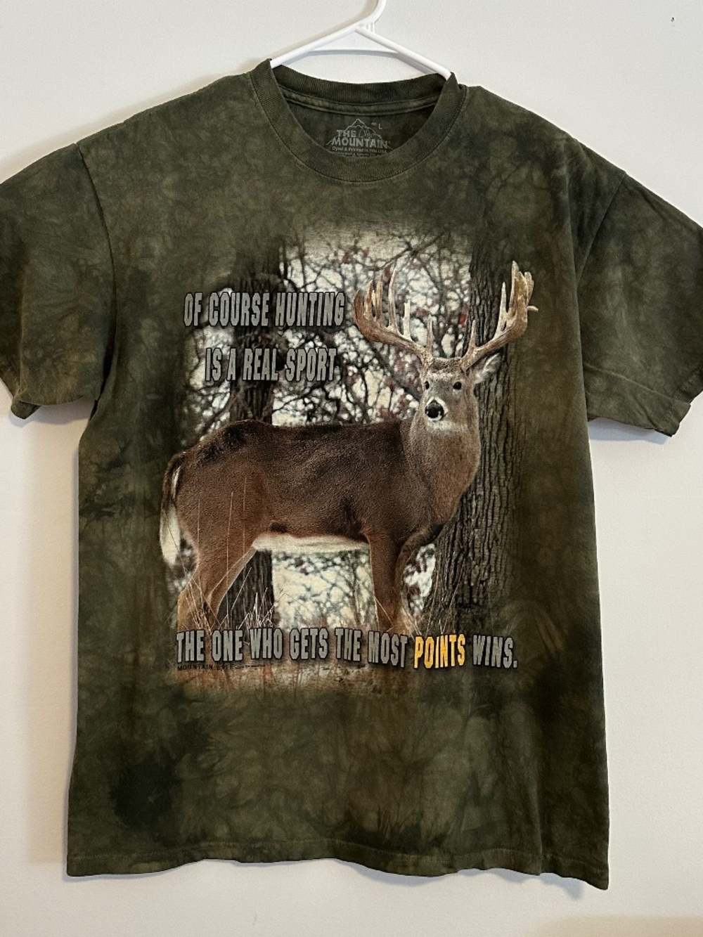 The Mountain Hunting Is A Real Sport Deer T-Shirt Large Green Y2K Short Sleeve